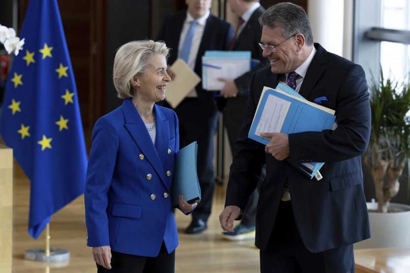EU nhóm họp sau khi tạm hoãn áp thuế trả đũa Mỹ   - Ảnh 1.