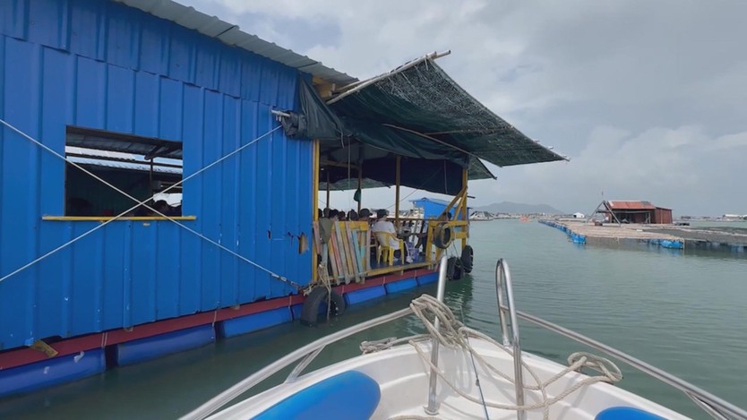 TP.HCM: Tour hè trải nghiệm du lịch bằng cano thu hút du khách - Ảnh 2.
