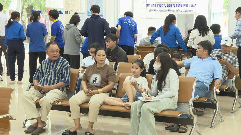 Đảm bảo hoạt động hiệu quả, phục vụ tốt nhất cho người dân ngay từ chính quyền cơ sở- Ảnh 10.