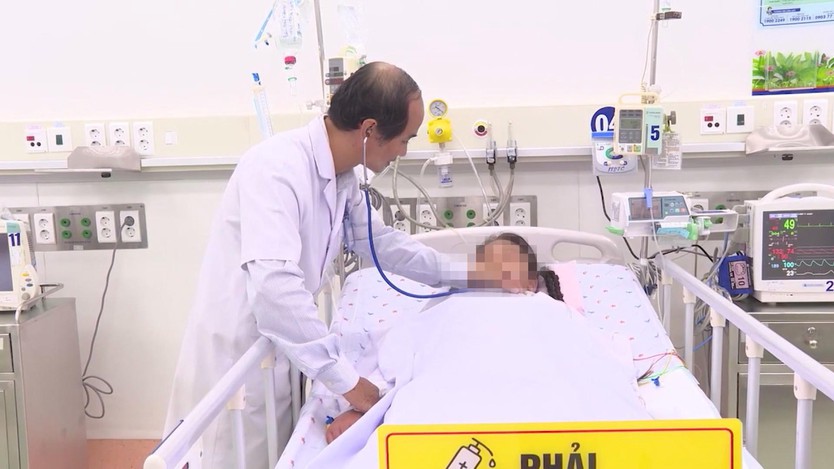 TP.HCM ghi nhận số ca sốt xuất huyết tăng cao kỷ lục- Ảnh 1.