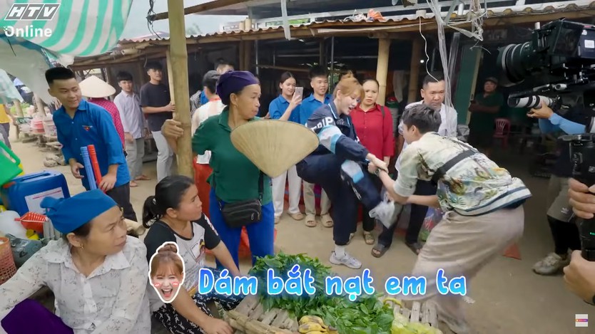Thanh Hóa là “sân nhà”, Long Vũ một mình "cân team" - Ảnh 3.