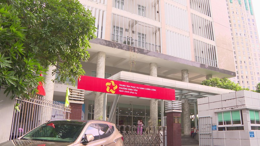Phường Bình Tiên: Người dân có thể làm CCCD ngay tại Trung tâm phục vụ hành chính công - Ảnh 1.