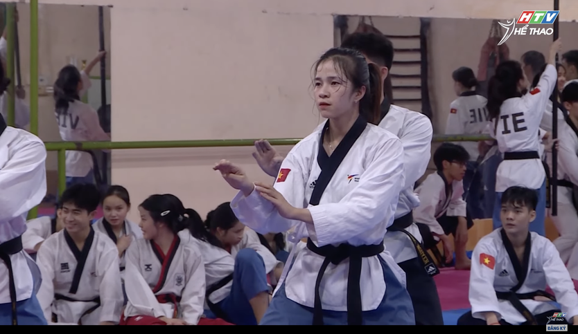 Đội tuyển quyền Taekwondo Việt Nam sẵn sàng chinh phục đấu trường Châu Á và SEA Games 33 - Ảnh 1.