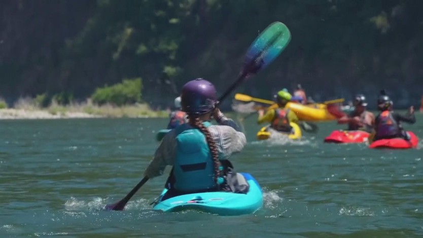 Dòng sông tại Mỹ: Thi chèo thuyền kayak marathon dài gần 500km- Ảnh 2.