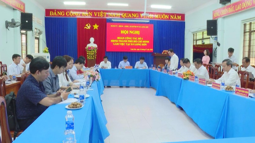 Thường trực HĐND TP.HCM làm việc với xã Long Sơn  - Ảnh 1.