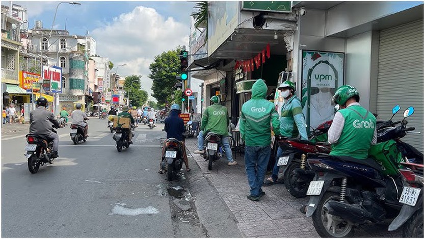 Đề án chuyển đổi 400.000 xe xăng sang xe điện tại TP.HCM  - Ảnh 2.