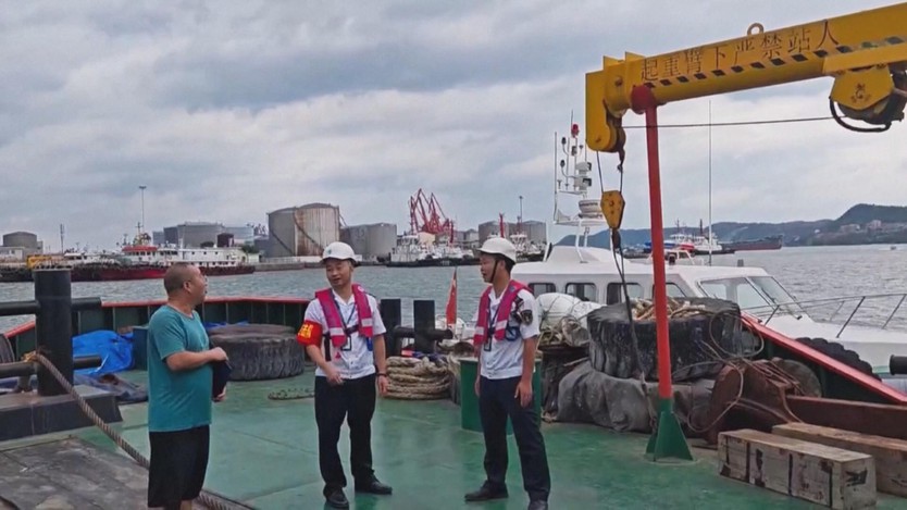 Bão Wipha quét qua Philippines, hướng về phía Nam Trung Quốc - Ảnh 3.