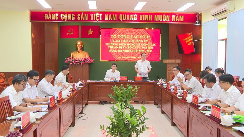 Công tác chuẩn bị Đại hội đại biểu phường Diên Hồng lần 1, nhiệm kỳ 2025 - 2030 - Ảnh 3.