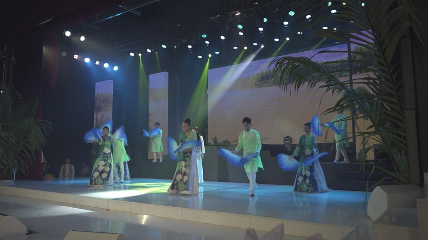 “Khăn Rằn Thương Nhớ” – Bản hòa ca văn hóa Nam Bộ giữa truyền thống và hiện đại - Ảnh 2.