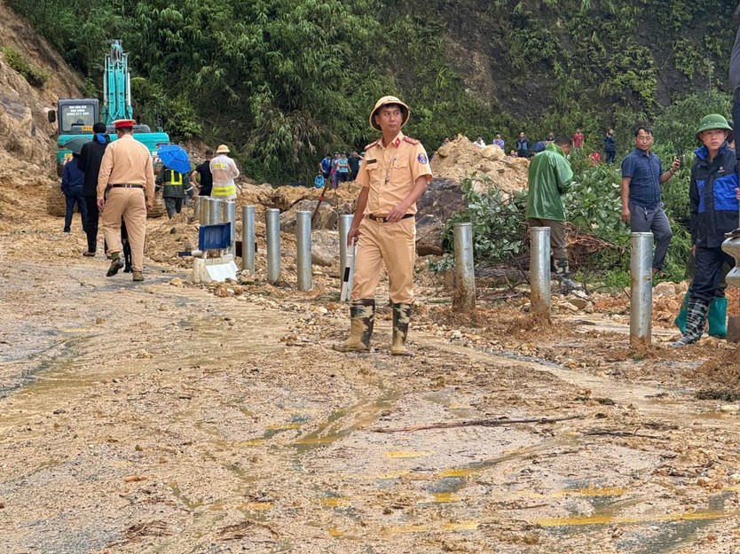 Lai Châu: Sạt lở núi, 1 người tử vong- Ảnh 2.