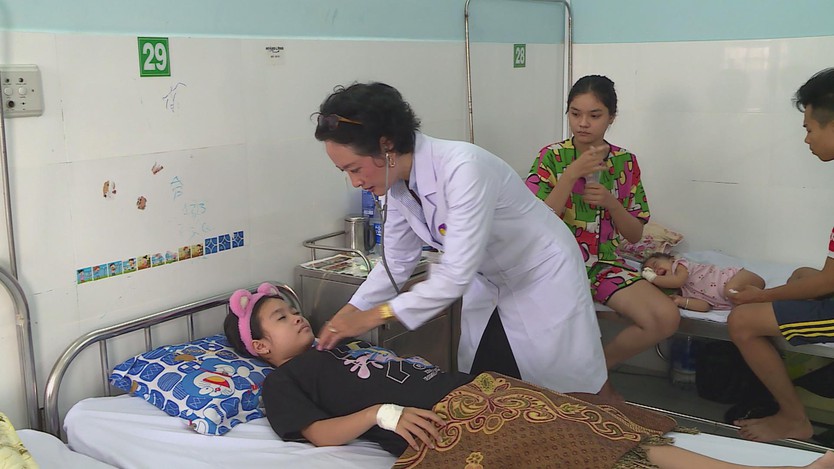 TP.HCM báo động gia tăng ca mắc sốt xuất huyết, đã ghi nhận 10 ca tử vong trong tháng 7 - Ảnh 1.
