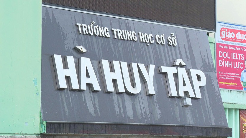 Sẵn sàng cho năm học mới: Trường khang trang, thầy dạy tốt, trò học tốt - Ảnh 1.