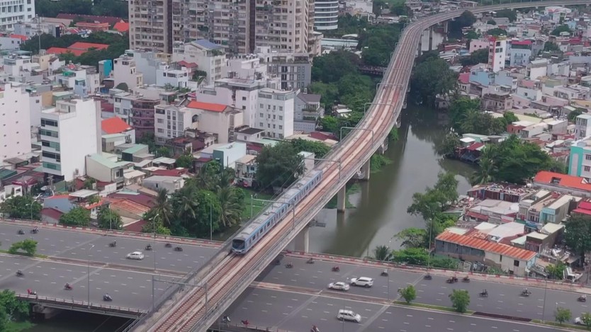 Metro Bến Thành – Suối Tiên tăng chuyến phục vụ người dân sau sáp nhập- Ảnh 1.