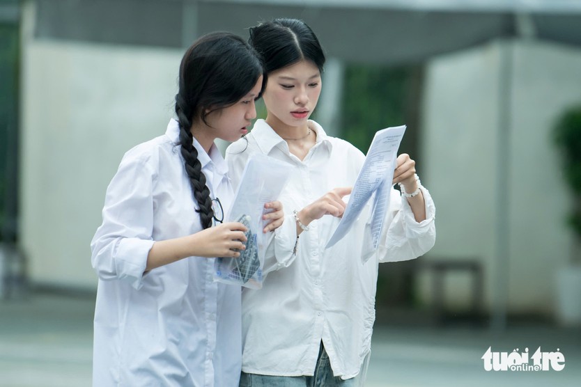 Chiều ngày 6/7, công bố đáp án thi tốt nghiệp THPT 2025- Ảnh 1.