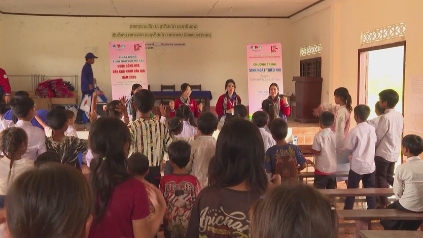 Sức trẻ thanh niên vun đắp tình hữu nghị Việt – Lào bằng sợi chỉ đỏ đoàn kết - Ảnh 1.