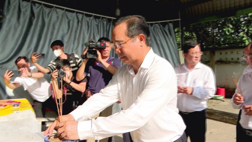 TP.HCM tổ chức hỗ trợ bước đầu cho gia đình các nạn nhân và khẩn trương điều tra vụ cháy chung cư Độc lập- Ảnh 11.