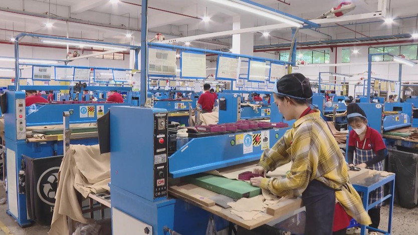 An toàn PCCC trong khu dân cư: Doanh nghiệp chủ động, lực lượng chức năng đồng hành - Ảnh 2.