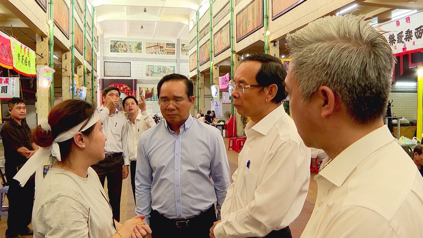 Lãnh đạo TP.HCM chia buồn sâu sắc đến gia đình các nạn nhân vụ cháy  Cư xá Độc Lập - Ảnh 3.