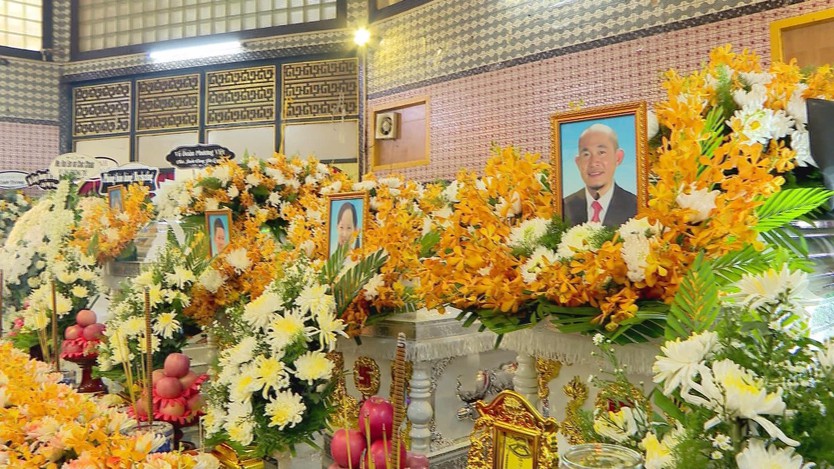 Lãnh đạo TP.HCM chia buồn sâu sắc đến gia đình các nạn nhân vụ cháy  Cư xá Độc Lập - Ảnh 1.