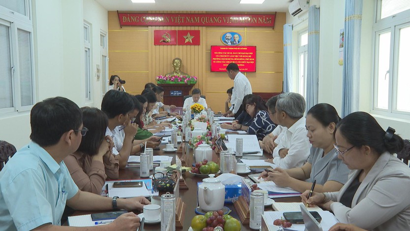 Lãnh đạo TP.HCM kiểm tra công tác chuẩn bị Đại hội các phường- Ảnh 2.
