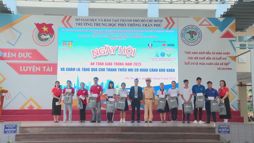 Ngày hội An toàn giao thông năm 2025- Ảnh 6.