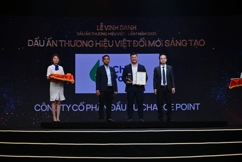 Lễ Vinh danh Dấu ấn Thương hiệu Việt 2025: Khởi trình vinh quang của doanh nghiệp Việt- Ảnh 26.