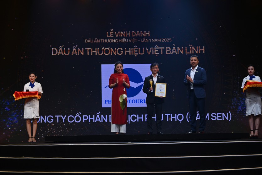 Lễ Vinh danh Dấu ấn Thương hiệu Việt 2025: Khởi trình vinh quang của doanh nghiệp Việt- Ảnh 37.