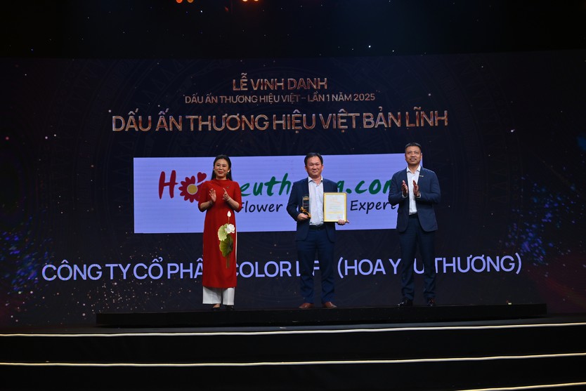 Lễ Vinh danh Dấu ấn Thương hiệu Việt 2025: Khởi trình vinh quang của doanh nghiệp Việt- Ảnh 43.