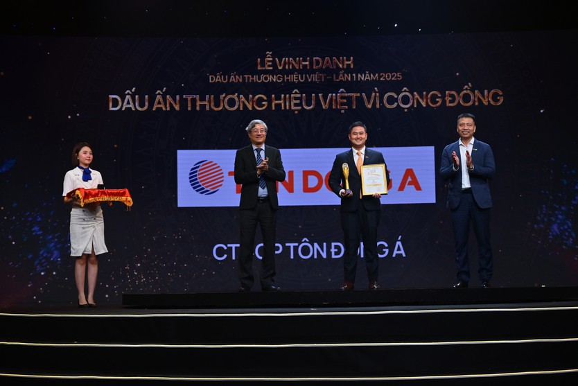 Lễ Vinh danh Dấu ấn Thương hiệu Việt 2025: Khởi trình vinh quang của doanh nghiệp Việt- Ảnh 30.