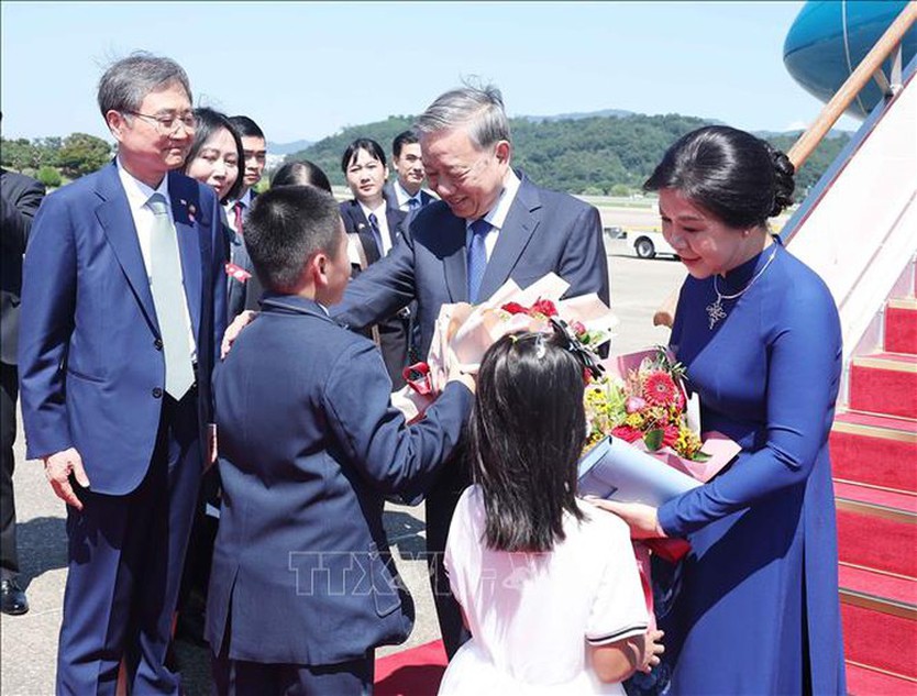 Tổng Bí thư Tô Lâm và Phu nhân bắt đầu thăm cấp Nhà nước Đại Hàn Dân Quốc- Ảnh 2.