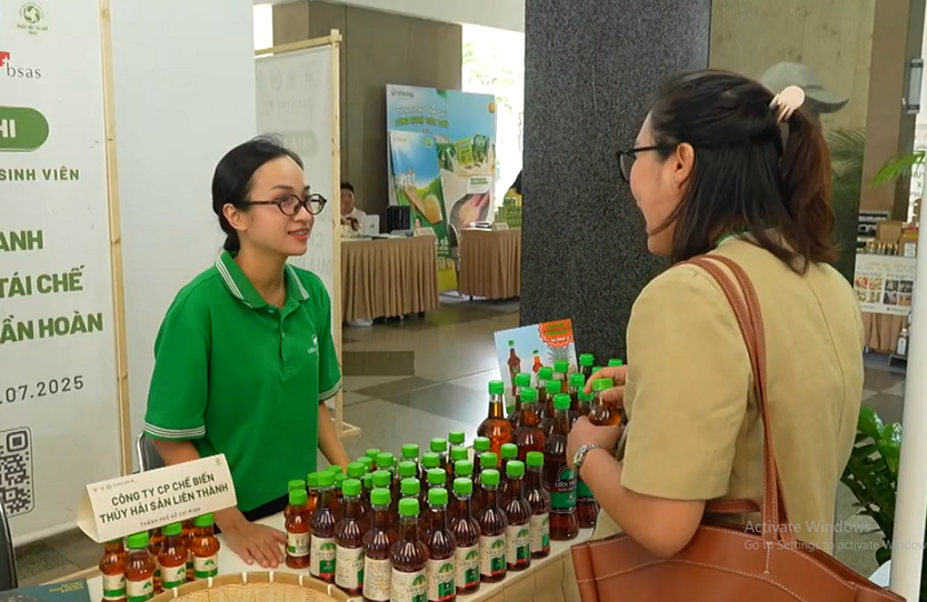 Chuyển đổi xanh: Cần triển khai đồng bộ nhiều giải pháp  - Ảnh 1.