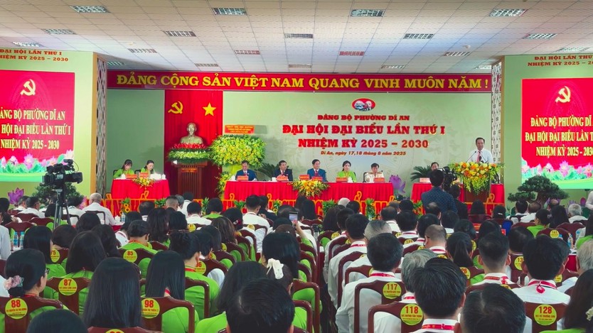 Đại hội Đại biểu Đảng Bộ phường Dĩ An lần thứ I, nhiệm kỳ 2025 - 2030 - Ảnh 1.