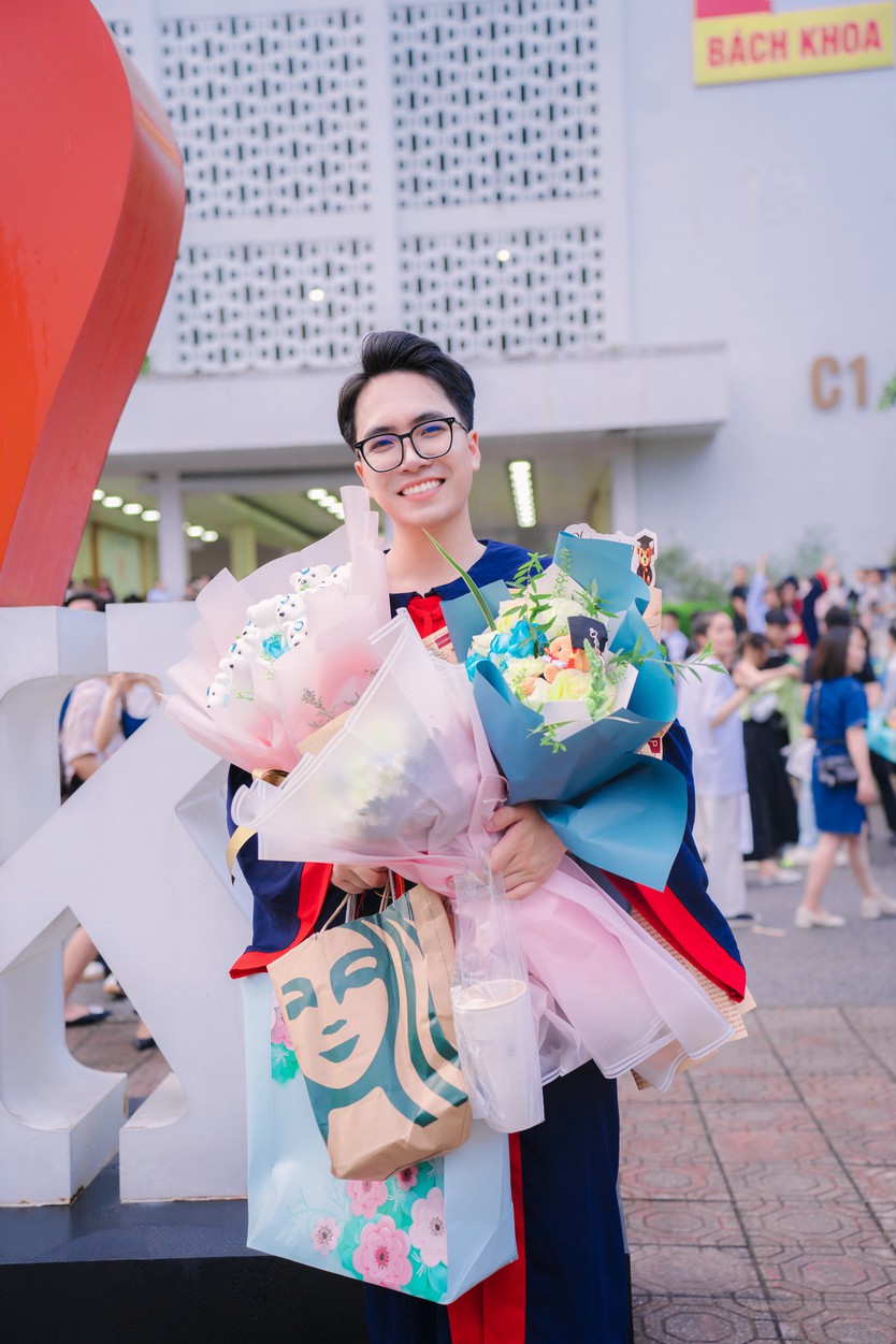 MC Hoàng Long: Khi nỗi sợ đám đông hóa thành động lực chinh phục sân khấu- Ảnh 2.