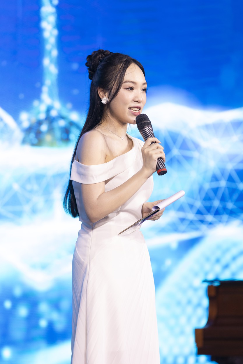 MC Gia Uyên và hành trình biến nghịch cảnh thành sức mạnh để tỏa sáng - Ảnh 5.