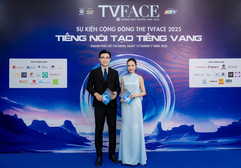 Khánh Linh: Dấn thân để chạm tới đam mê MC truyền hình  - Ảnh 6.