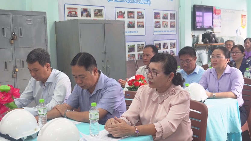 Phường Tăng Nhơn Phú khởi công và khánh thành các công trình giao thông chào mừng Đại hội đại biểu Đảng bộ phường lần thứ Nhất, nhiệm kỳ 2025 - 2030 - Ảnh 1.