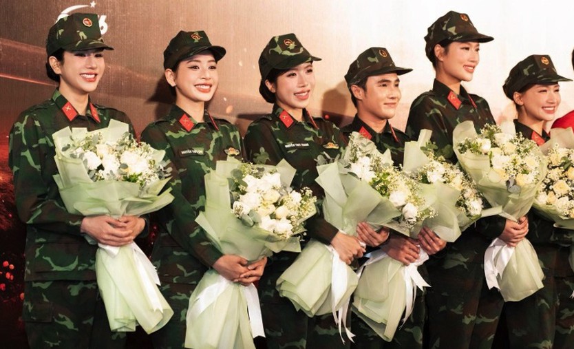 Viettel khơi dậy tự hào dân tộc qua "Sao Nhập Ngũ Concert" - Ảnh 2.