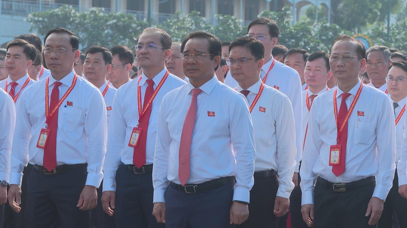 Khai mạc phiên trù bị Đại hội Đảng bộ UBND TP.HCM lần thứ I, nhiệm kỳ 2025 - 2030 - Ảnh 2.