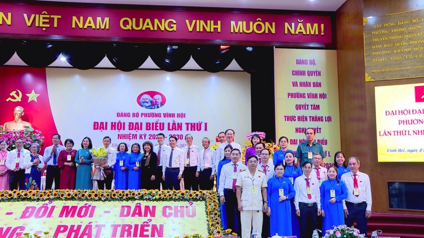 Đại hội đại biểu Đảng bộ Phường Vĩnh Hội lần thứ I, nhiệm kỳ 2025 - 2030- Ảnh 3.