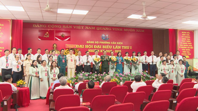 Phường Cầu Kiệu phát huy thế mạnh người dân hiến đất, nhà nước mở rộng hẻm  - Ảnh 3.