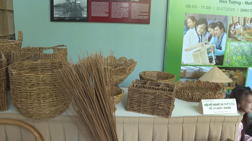 Hỗ trợ doanh nghiệp vừa và nhỏ thực hiện chuyển đổi xanh - Ảnh 2.