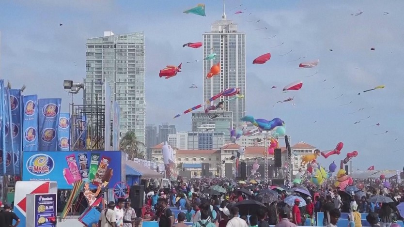 Lễ hội diều quốc tế Colombo ở Sri Lanka - Ảnh 6.