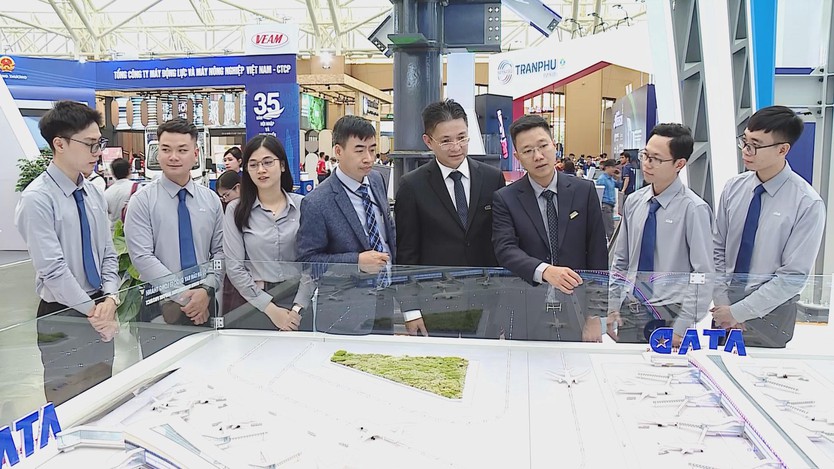 Khai mạc Triển lãm Thành tựu đất nước: 80 năm hành trình Độc lập - tự do - hạnh phúc- Ảnh 3.
