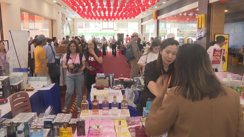 Hơn 500 thương hiệu trong và ngoài nước tham gia “City Sale 2025” tại TP.HCM- Ảnh 3.