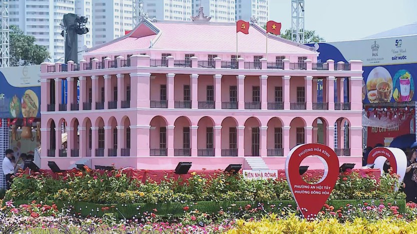 Không gian trưng bày ngoài trời của TP.HCM: Dấu ấn rạng rỡ và khát vọng vươn xa- Ảnh 5.