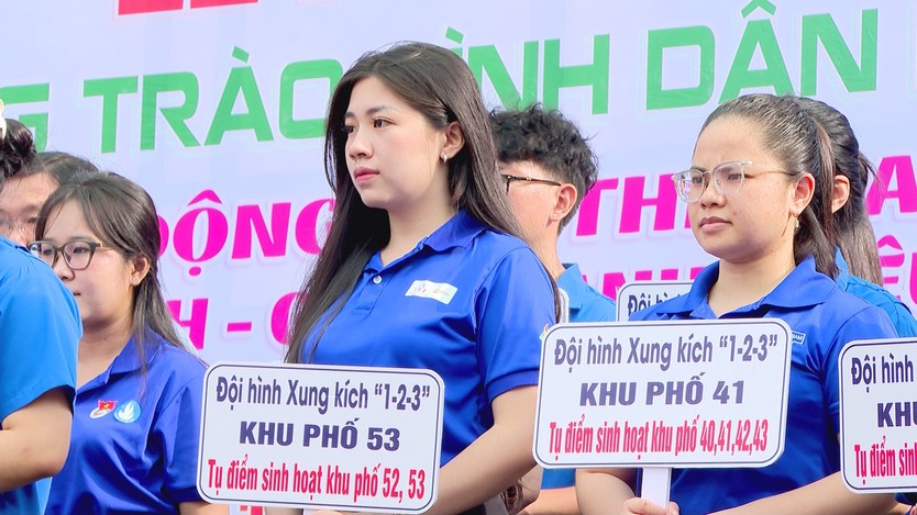 Để không ai bị bỏ lại phía sau trong công cuộc chuyển đổi số  - Ảnh 4.