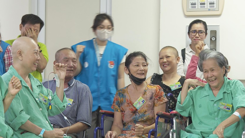 "Chiến binh K": Xoa dịu nỗi đau, thắp sáng hy vọng  - Ảnh 3.