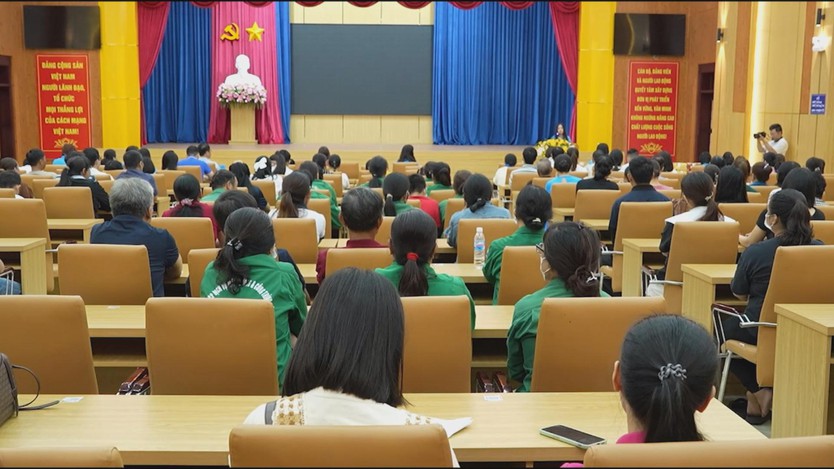 TP.HCM: Chăm lo thiết thực cho đoàn viên, người lao động nhân dịp Đại hội Đảng các cấp và kỷ niệm 96 năm Công đoàn Việt Nam - Ảnh 4.