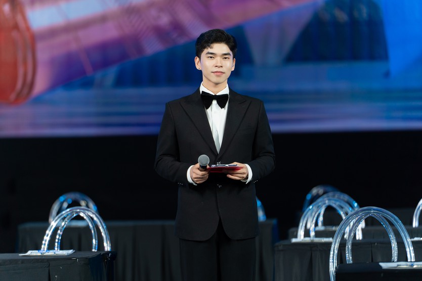Nguyễn Vũ Minh Thắng - MC Gen Z “lì đòn” với nghề dẫn - Ảnh 4.