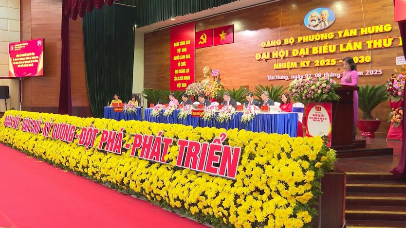 Đại hội Đại biểu Đảng bộ phường Tân Hưng lần thứ I, nhiệm kỳ 2025-2030 - Ảnh 1.